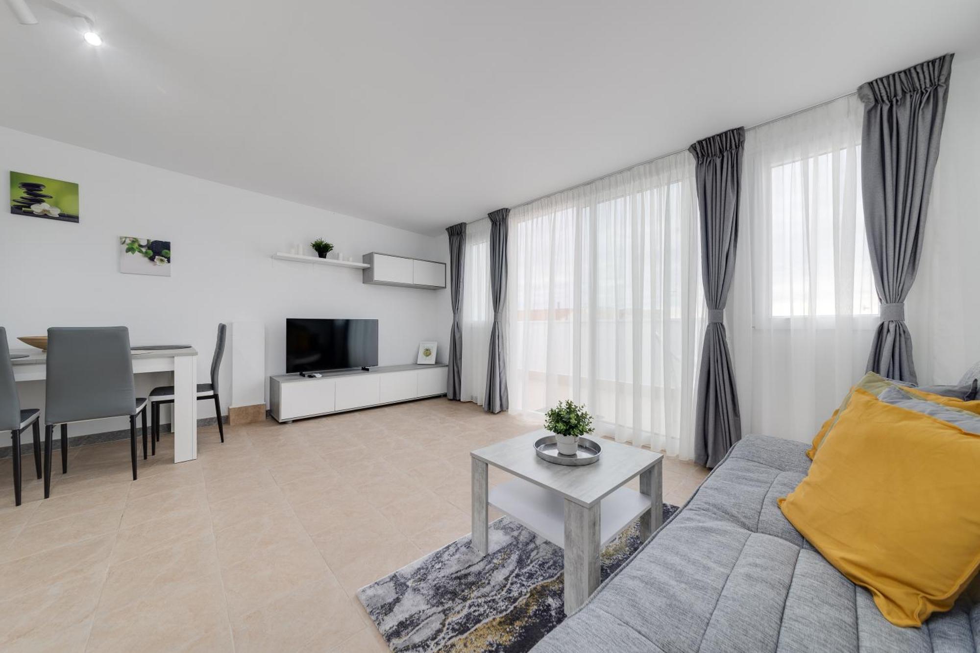 Cosy Apartment Near The Sea Torrevieja Exterior photo